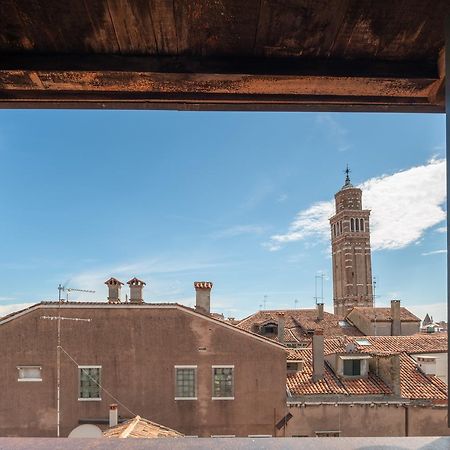 Ve.N.I.Ce Cera Angels' Attic Apartment Venesia Bagian luar foto