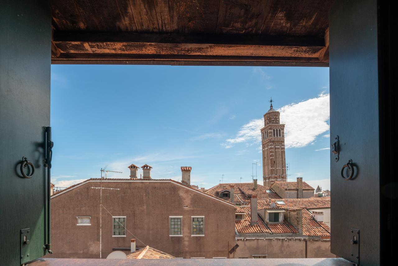 Ve.N.I.Ce Cera Angels' Attic Apartment Venesia Bagian luar foto