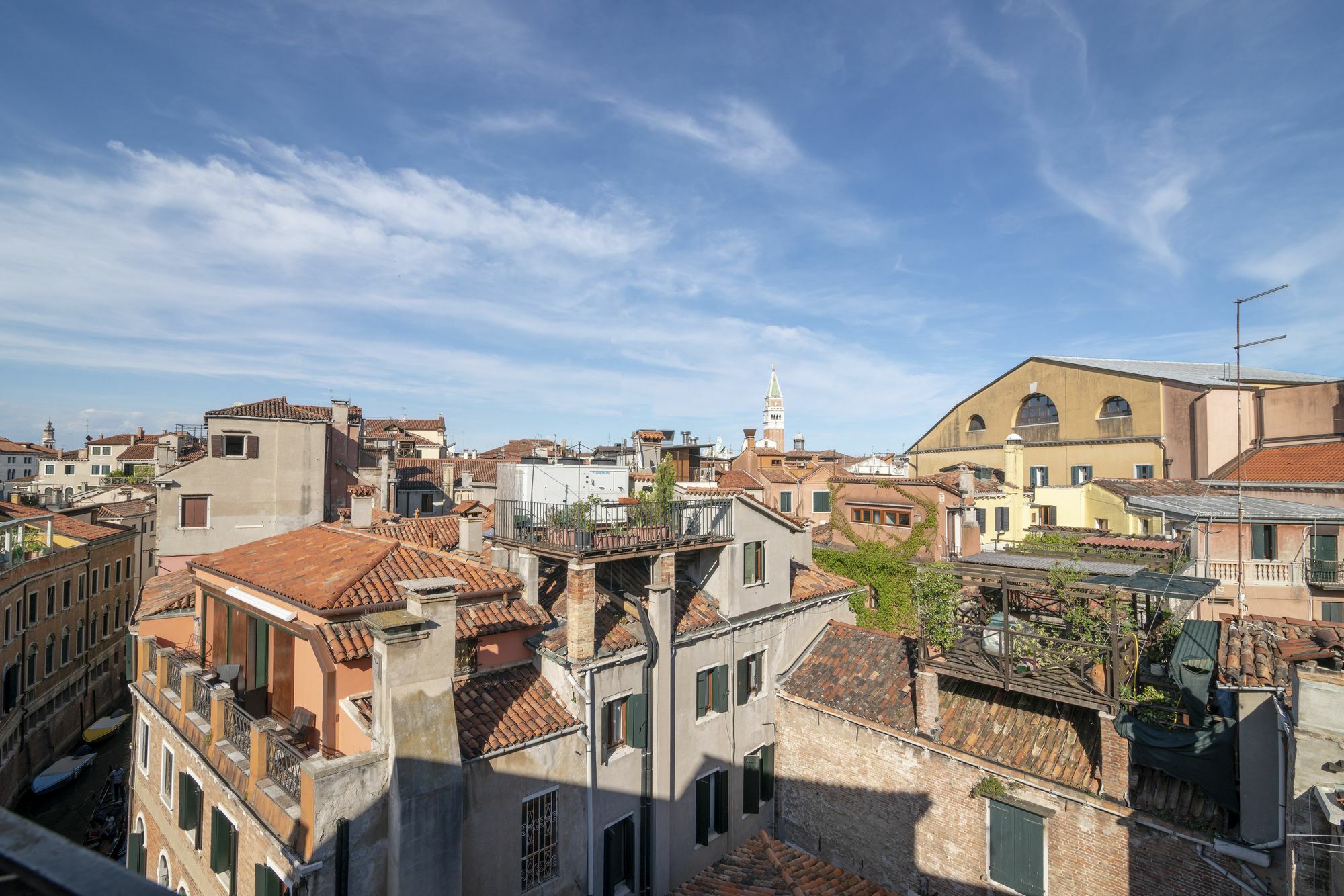Ve.N.I.Ce Cera Angels' Attic Apartment Venesia Bagian luar foto