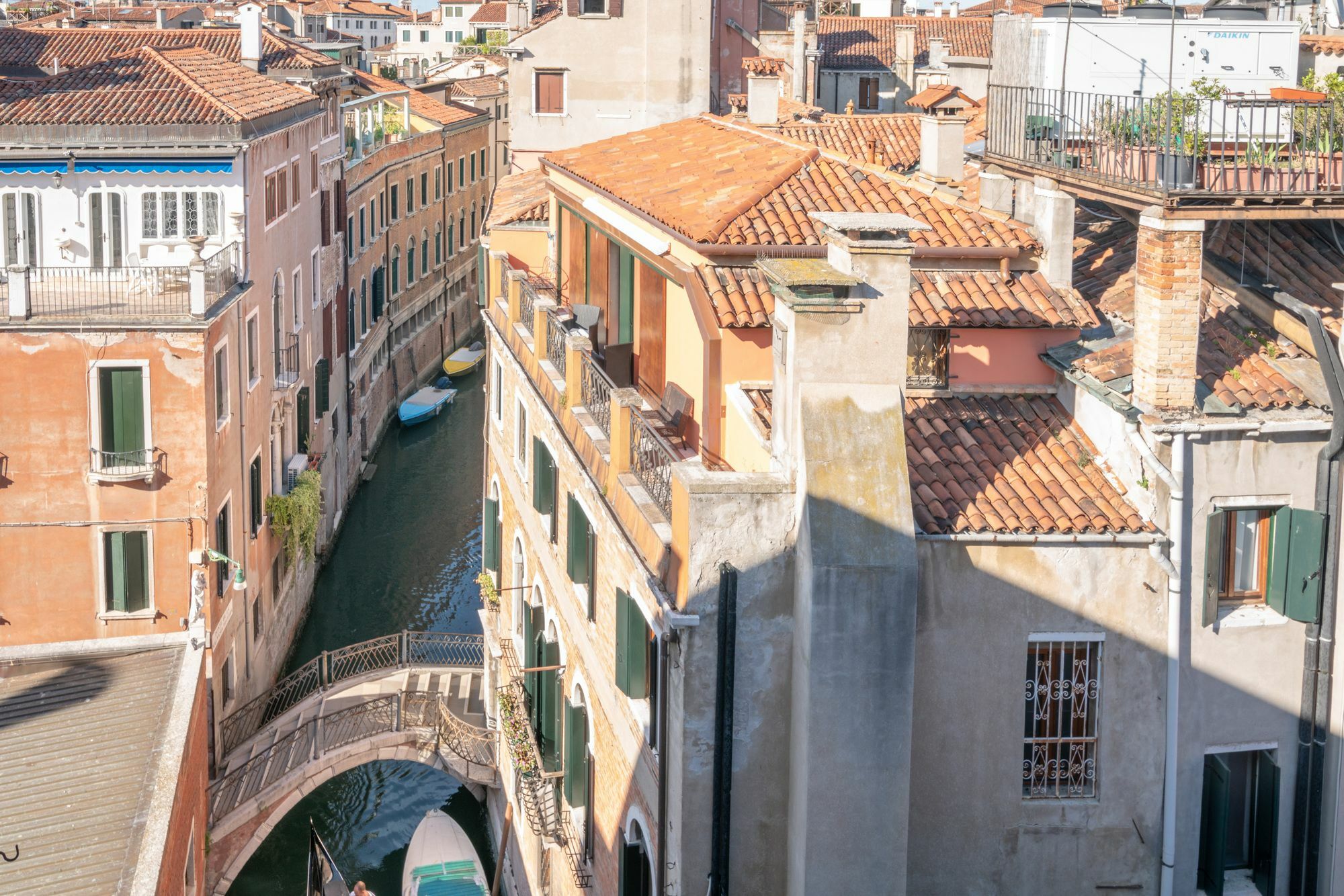 Ve.N.I.Ce Cera Angels' Attic Apartment Venesia Bagian luar foto